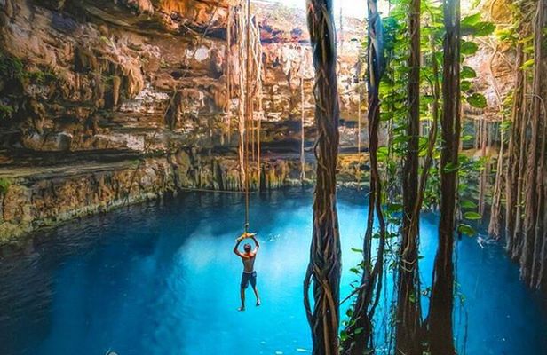 Private Tour: Chichen Itza, Cenote Oxman and Lunch in Valladolid