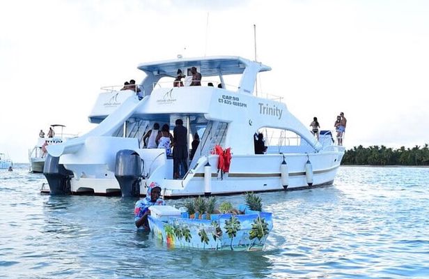 Hip Hop adult only Party Boat with Unlimited drinks& sand-bar