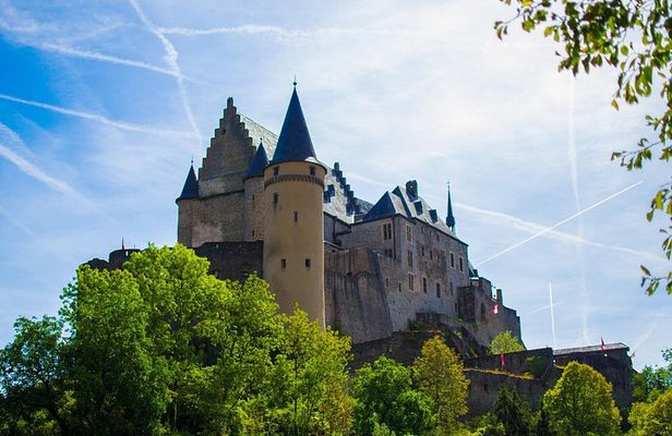 Private Tour Vianden Castle from Luxembourg