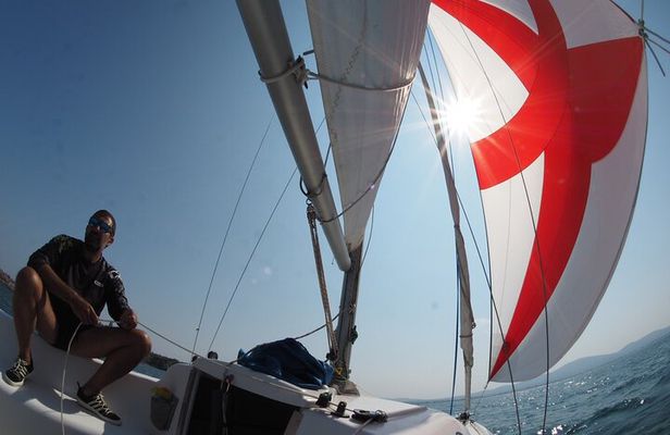 4 Hour Introduction to Sailing Experience near Sozopol