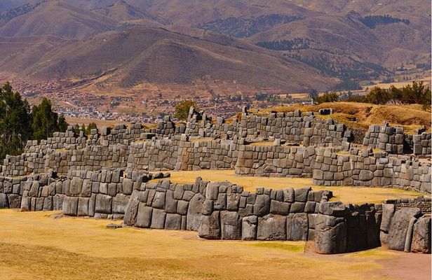 4 Days Sightseeing Tour in Cusco