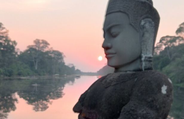2 Days Tuk Tuk Private Tour of Angkor