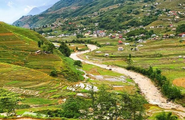 From Sapa: Half-day Guided Trek to Lao Chai & Ta Van with Lunch