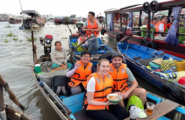 Private ecotour in Can Tho: floating market-nature reserved