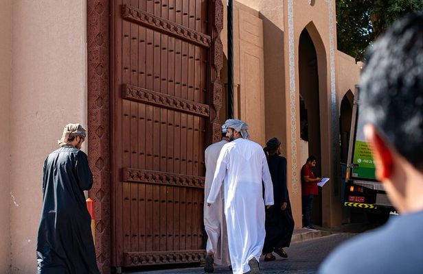 Nizwa by Night Sightseeing Tour