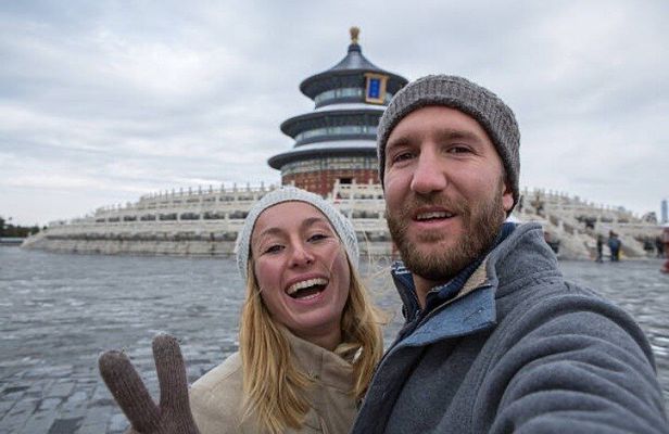 ChongQing City night scenery cruise and hot pot