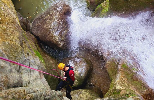 Canyoning Grenoble The Versoud canyon