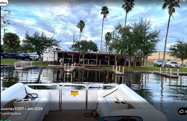 Pontoon Lake Tours