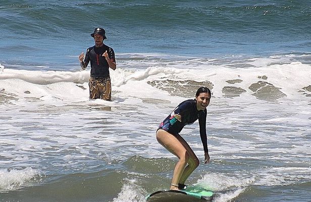 Surfing Lessons La Lancha