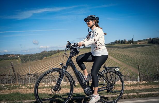 Chianti Classico E-bike Adventure Lunch