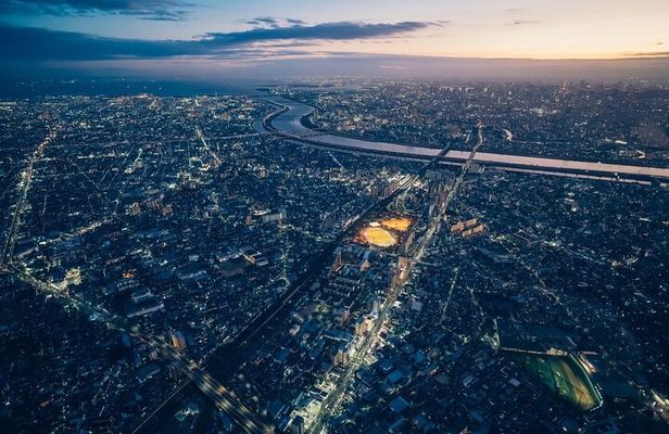 【30mins-5pax】Tokyo Departure: Sunset & Night Cruising Flight