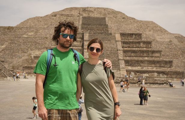 Teotihuacan Tour Small Group + Pick up CDMX + Entrance Ticket