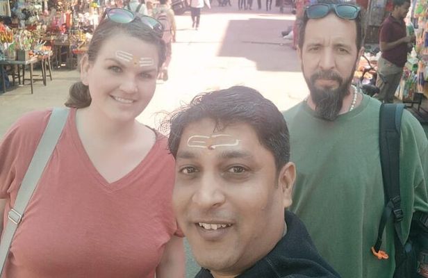 Temples & Vineyards: Private Tour to Nashik from Mumbai