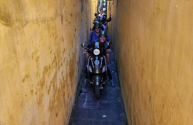 Hanoi Michelin Star Food Tour Via Jeep, Vespa or Motorbike