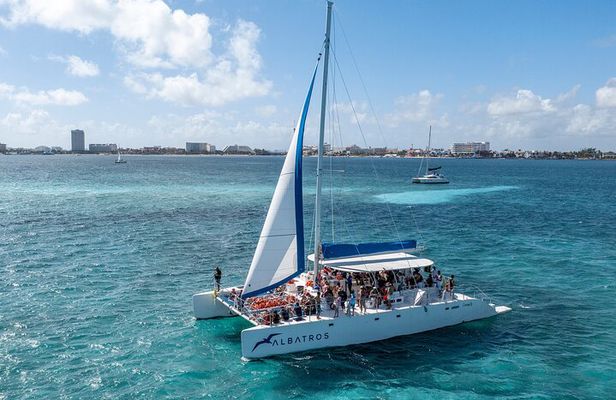 Cancun to Isla Mujeres Catamaran with Snorkel and Beach Club