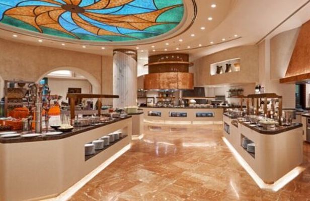 Dinner at Kaleidoscope in Atlantis the Palm with Transfers Option