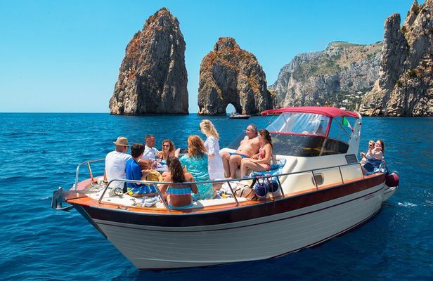 Capri Dolce Vita Half Day Boat Tour Sorrento, Capri, Blue Grotto