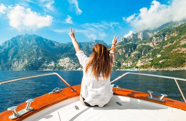 Positano and Amalfi boat tour from Sorrento
