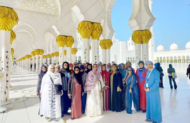 Abu Dhabi Private City Tour with Grand Mosque, From Dubai