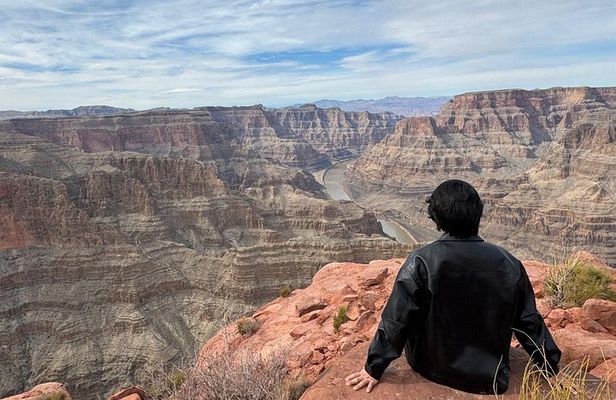Grand Canyon West Small Group Tour