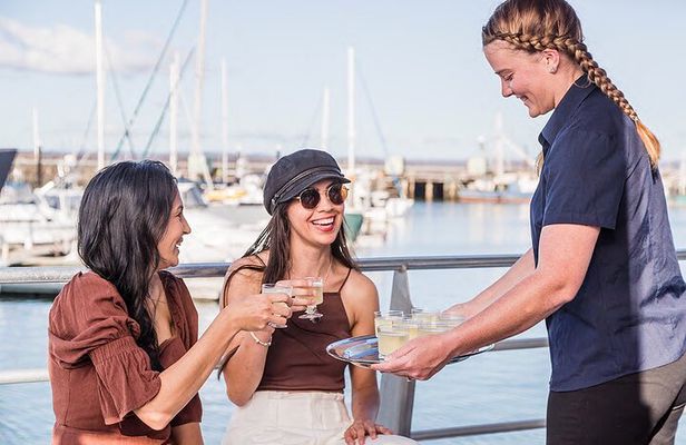 Twilight Bay Cruise in Hervey Bay