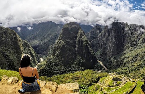 Private Inca Trail Hike to Machu Picchu 5 Days 4 Nights