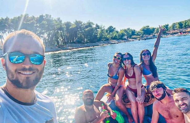 Blue Lagoon and Trogir Half Day Speedboat Tour from Split