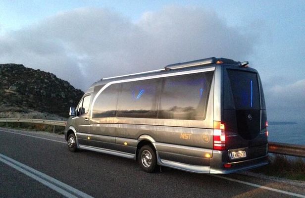 Santorini Sights: Peaks, Beach & Sunset Tour