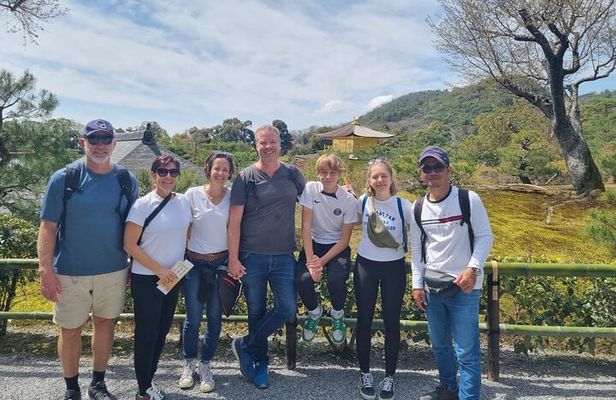 Kyoto Bamboo Forest & Golden Pavilion E-Bike Tour
