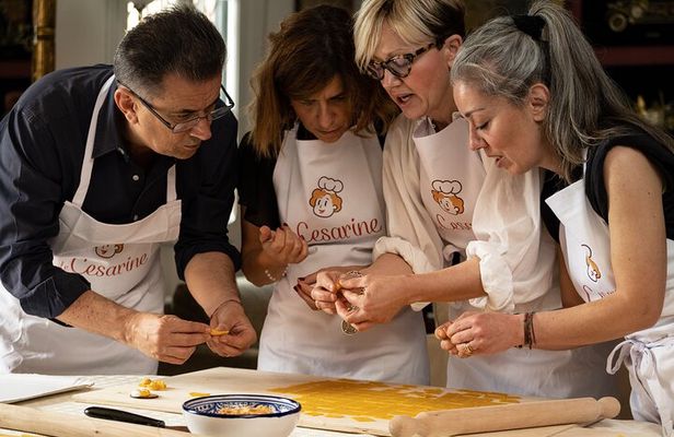 Cesarine: Pasta & Tiramisu Class at Local's Home in Turin