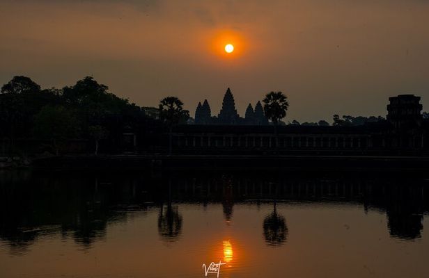 Sunrise Small Group Tour in Siem Reap
