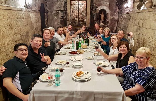 Jewish Ghetto and Campo Dè Fiori By Night Food, Wine and Sightseeing Tour