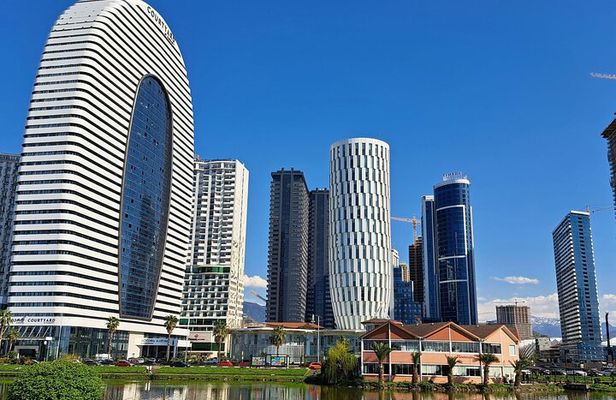 Private Tour in Batumi and Dendrological Park from Kutaisi