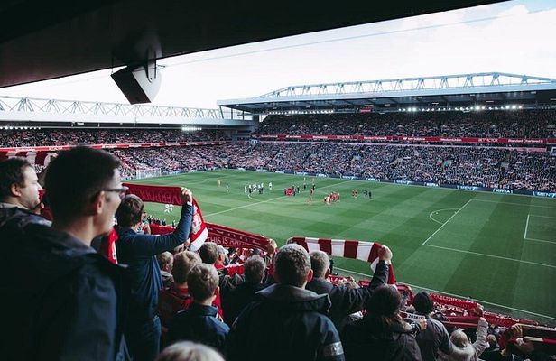 Private Tour of Liverpool and Anfield Stadium