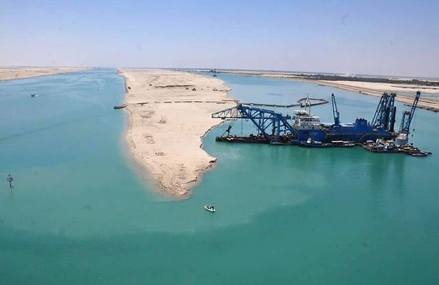 Day tour to Suez Canal