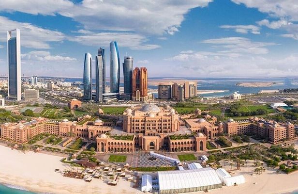 Private Abu Dhabi City Tour with BAPS Temple Visit