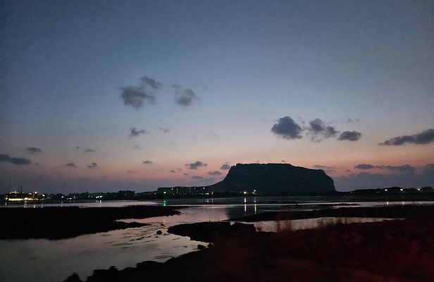 A wheelchair-friendly trip west of Jeju