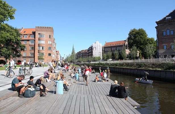 Guided Walking Tour in Aarhus