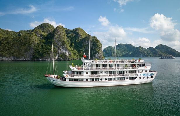 HERA CLASSIC Boutique Cruise Halong Bay 2 Days 1 Night Trip