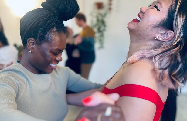 Barcelona Tango Lesson, where passion meets fun