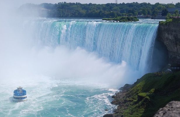 New York Washington DC Three-Day Tour of Niagara Falls