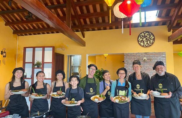 Express Cooking Class at Faifoo Central Restaurant
