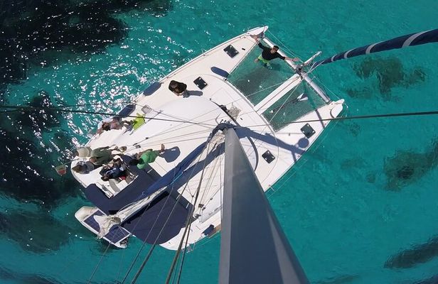 2-Catamaran tour from Cannigione to the Maddalena Archipelago