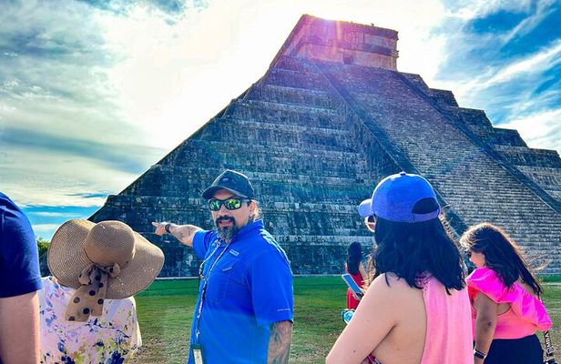 Chichen Itza, Valladolid & Cenote Private Tour with Buffet Lunch