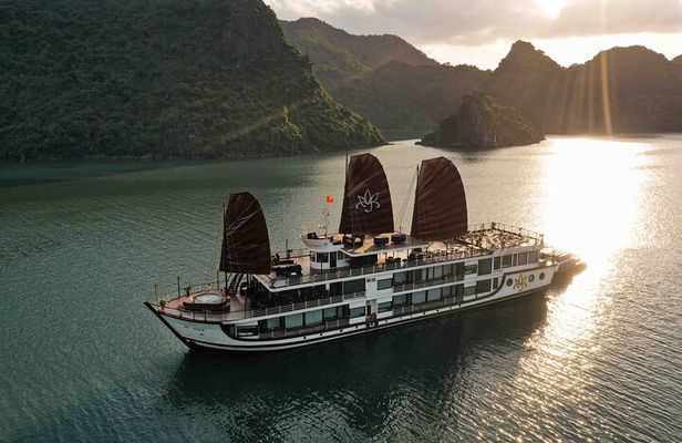 Orchid Cruises 3days/2nights For 5 Star All Included