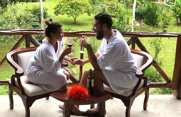 Enchanting Rainforest Escape: 4-Day Honeymoon Journey from Quito
