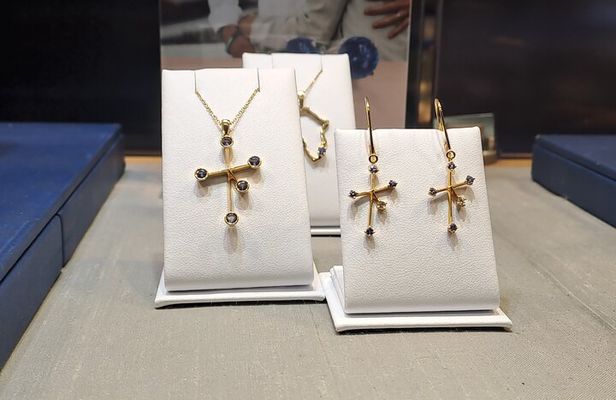 Cape Town Retail and Diamond Workshop Private Tour with Pickup