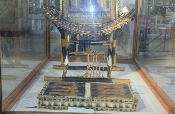 Private Half Day Tour Egyptian Museum Tutankhamun Artifacts
