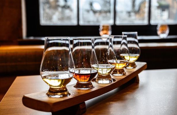 Yilan 1-Day Private Tour to Kavalan Whisky & Cultural Gems