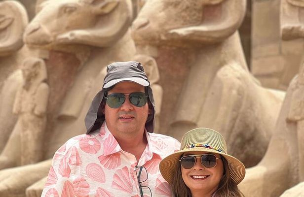Day Tour to Luxor from Cairo with airfare included